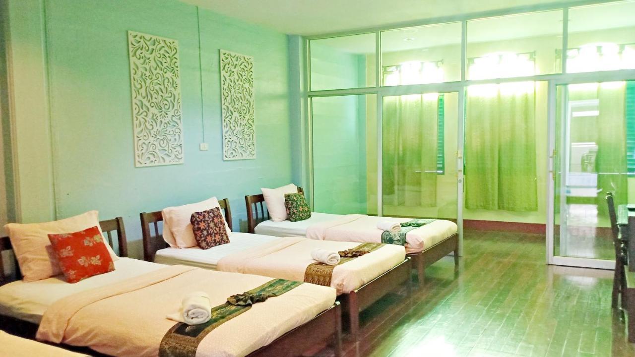Thaweesuk Heritage Homestay Phang Nga Extérieur photo