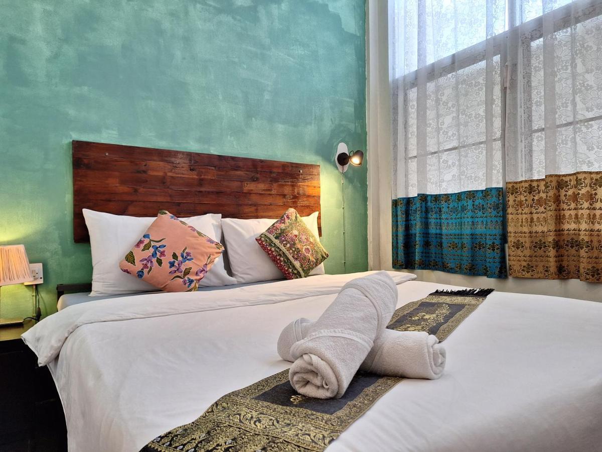 Thaweesuk Heritage Homestay Phang Nga Extérieur photo