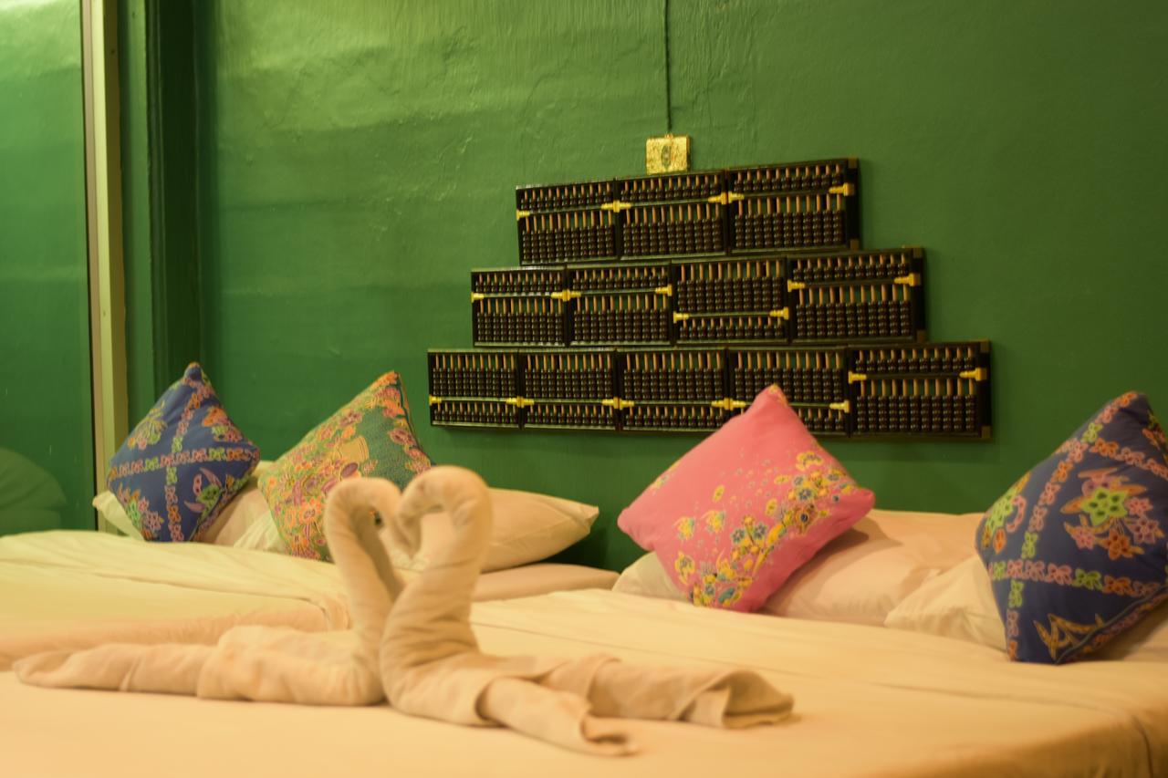 Thaweesuk Heritage Homestay Phang Nga Extérieur photo